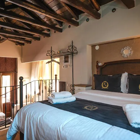 Pindos Aparthotel *