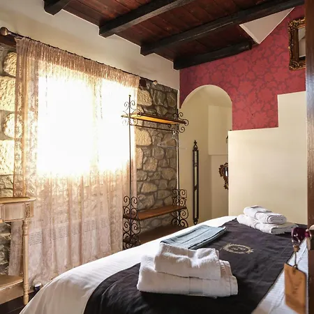 Pindos Aparthotel