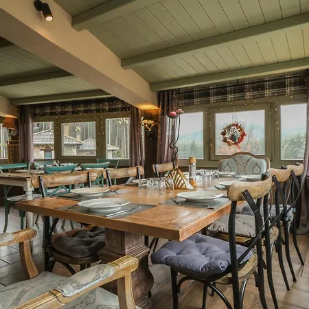 Aparthotel Pindos Kraniá